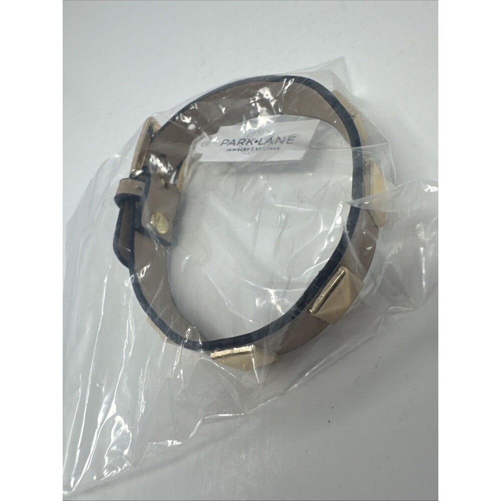 Park Lane RADLEY Adjustable Bracelet Nude & Gold Tones 9 Inches NWT NEW
